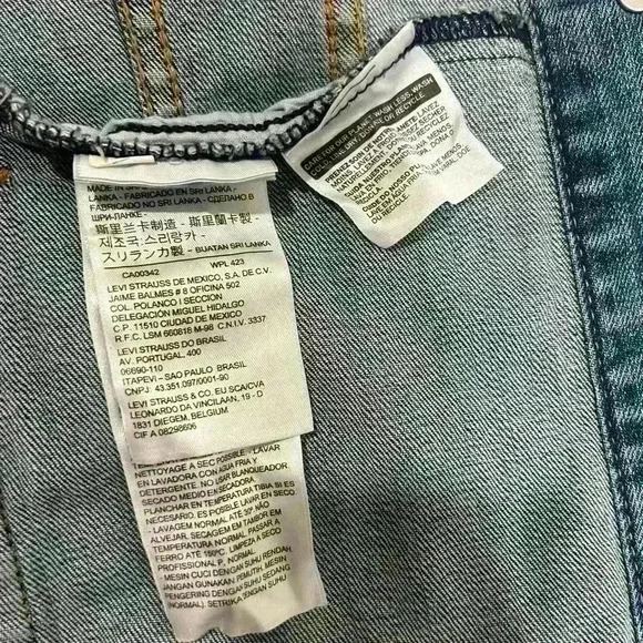 Levi’s Women’s Medium Wash Premium Denim Jean Trucker Jacket Levi Strauss Size S - Picture 7 of 9